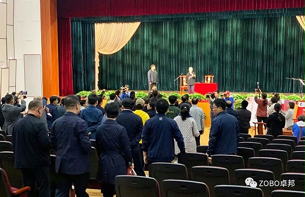 音响设备在舞台演出中的运用分析