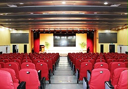 音响设备在舞台上的艺术表现