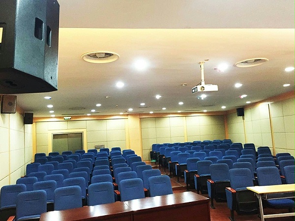 上?；Ψ洞笱褂肞RS舞台音响