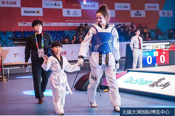 音响设备音质的测试方法：低音、中音、高音分音域检测