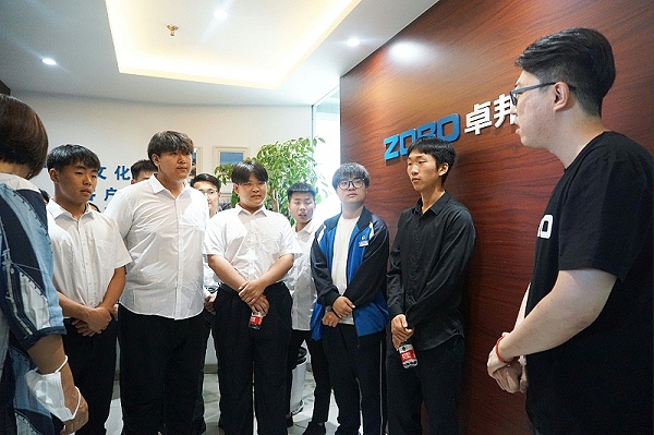 校企合作 走进职场 协同育人丨欢迎北京市经贸技术学校师生来ZOBO卓邦参观学习