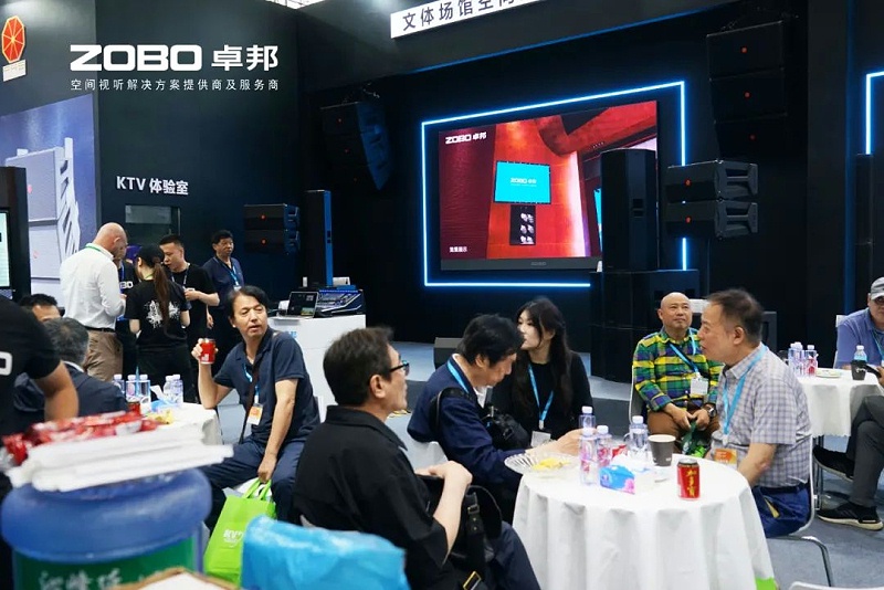 16人潮涌动，新品闪耀!ZOBO卓邦广州展首日引爆行业焦点