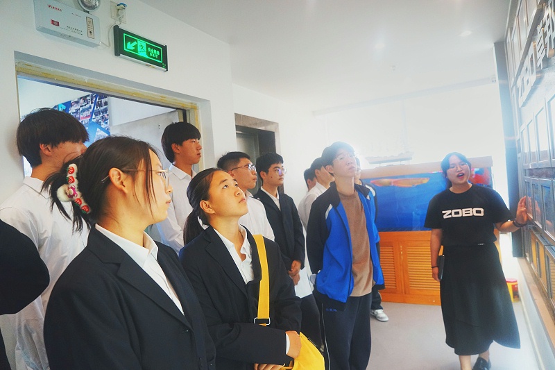 校企合作 走进职场 协同育人丨欢迎北京市经贸技术学校师生来ZOBO卓邦参观学习